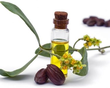 Jojoba-Oil-min-1024x683